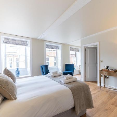 The Ironmongers Boutique Accommodation إيلشيم المظهر الخارجي الصورة