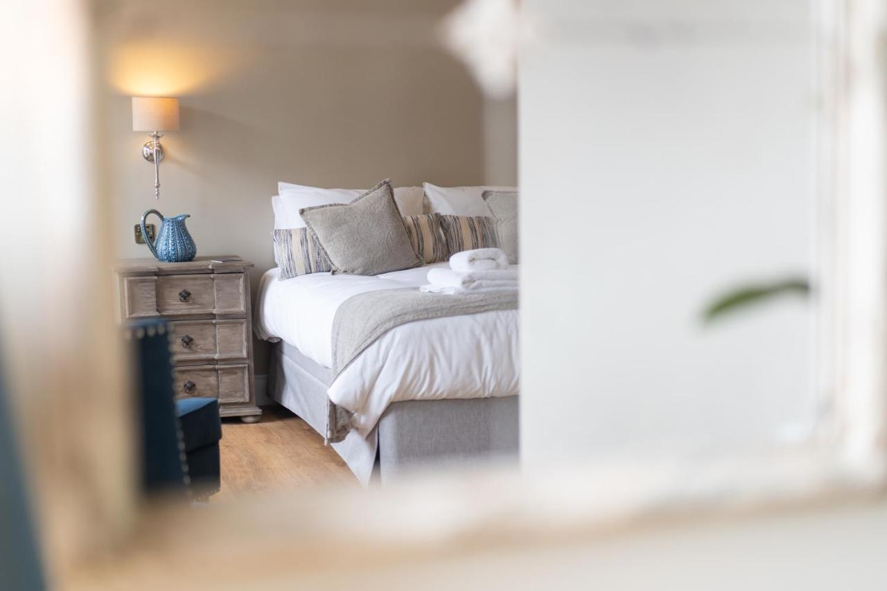 The Ironmongers Boutique Accommodation إيلشيم المظهر الخارجي الصورة