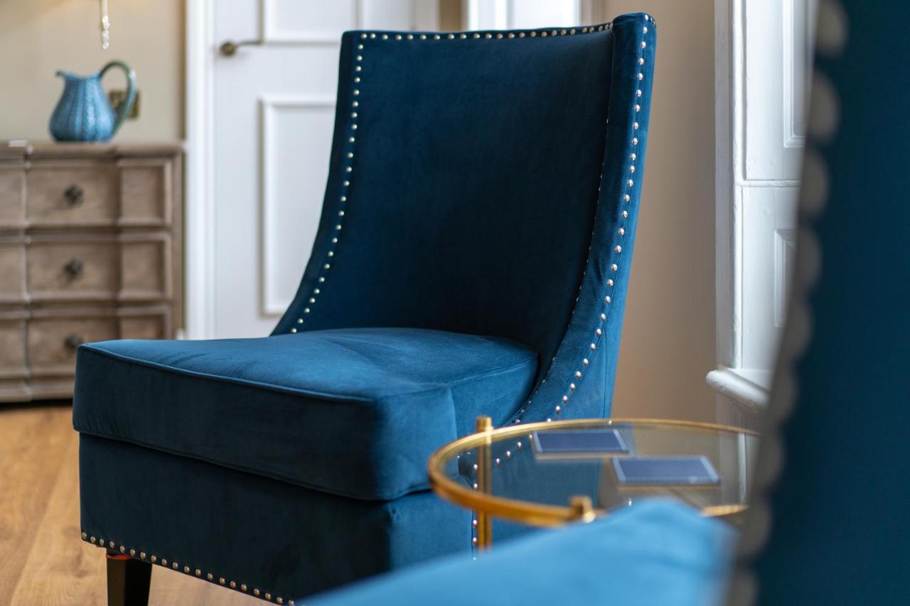 The Ironmongers Boutique Accommodation إيلشيم المظهر الخارجي الصورة