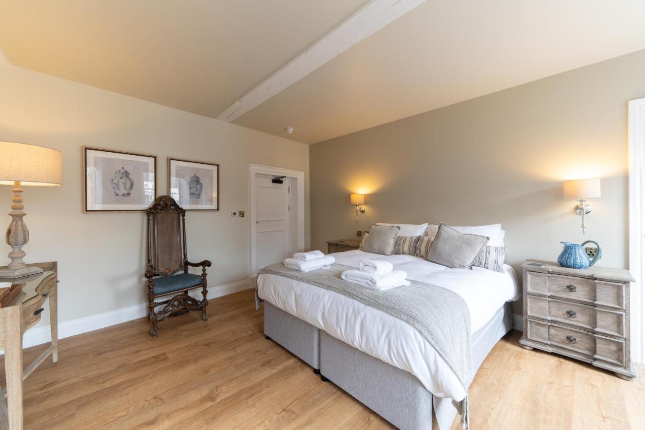 The Ironmongers Boutique Accommodation إيلشيم المظهر الخارجي الصورة