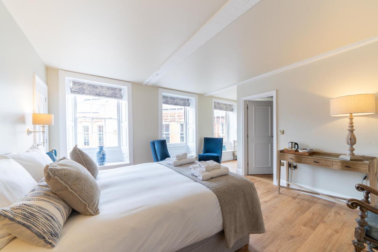 The Ironmongers Boutique Accommodation إيلشيم المظهر الخارجي الصورة